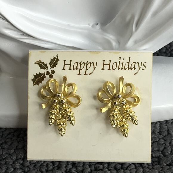Vintage Christmas Pierced Earrings Gold Tone Bow with Pinecone Bough - Picture 6 of 14